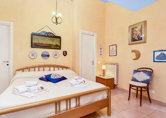 Casa Antica Portovener * Porto Venere